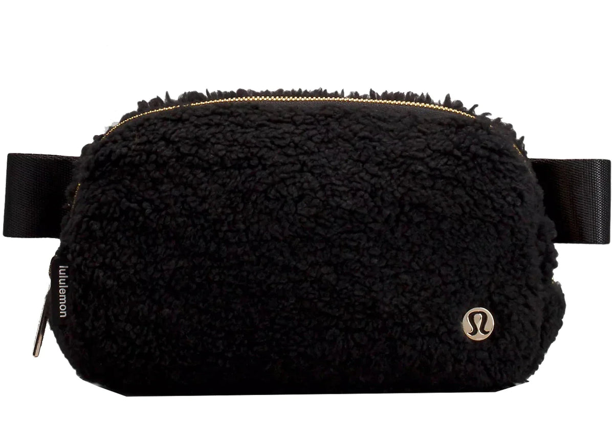 Lululemon Everywhere Fleece Belt Bag Crossbody Bag Black – Lululemon – THE LAB CONCEPT CLUB Bienne