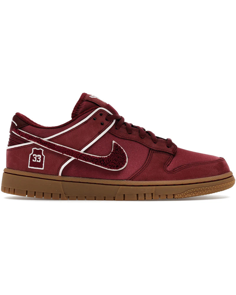 Nike Dunk Low Protro Kobe Bryant Lower Merion Away - visuel officiel StockX