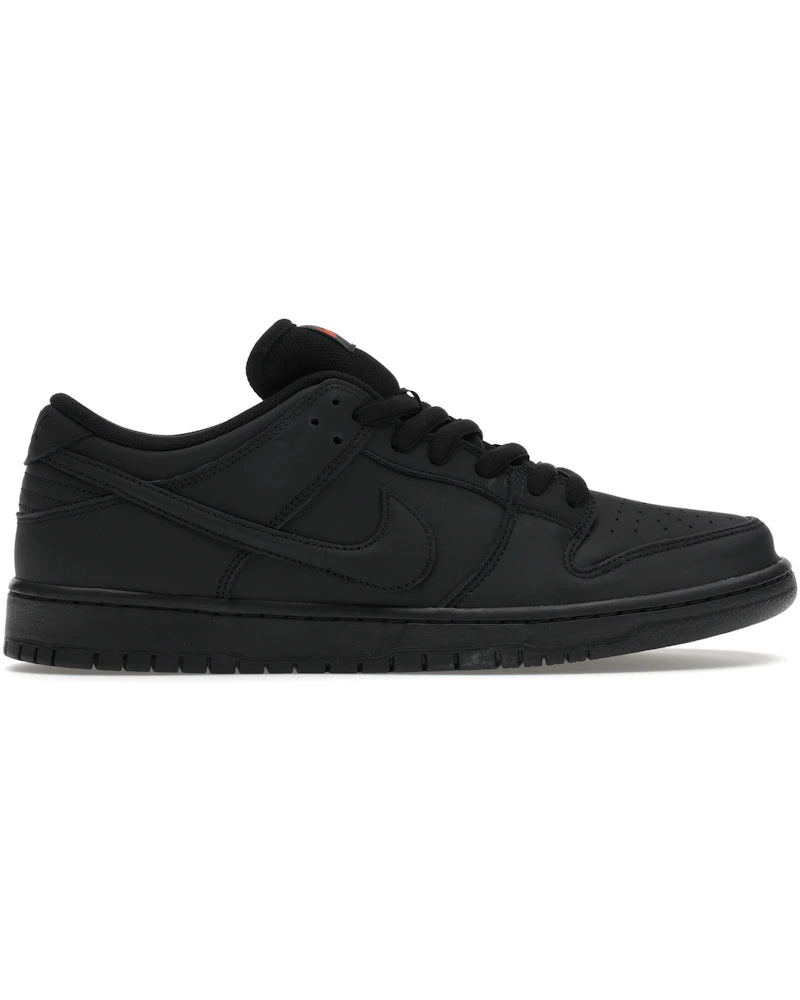 Nike SB Dunk Low Pro Triple Black - visuel officiel StockX