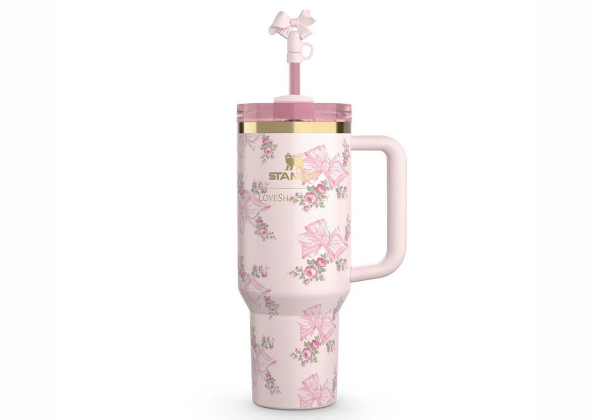 Stanley x LoveShackFancy Flowstate Quencher 40oz Tumbler Pink Mink – Stanley – THE LAB CONCEPT CLUB Bienne
