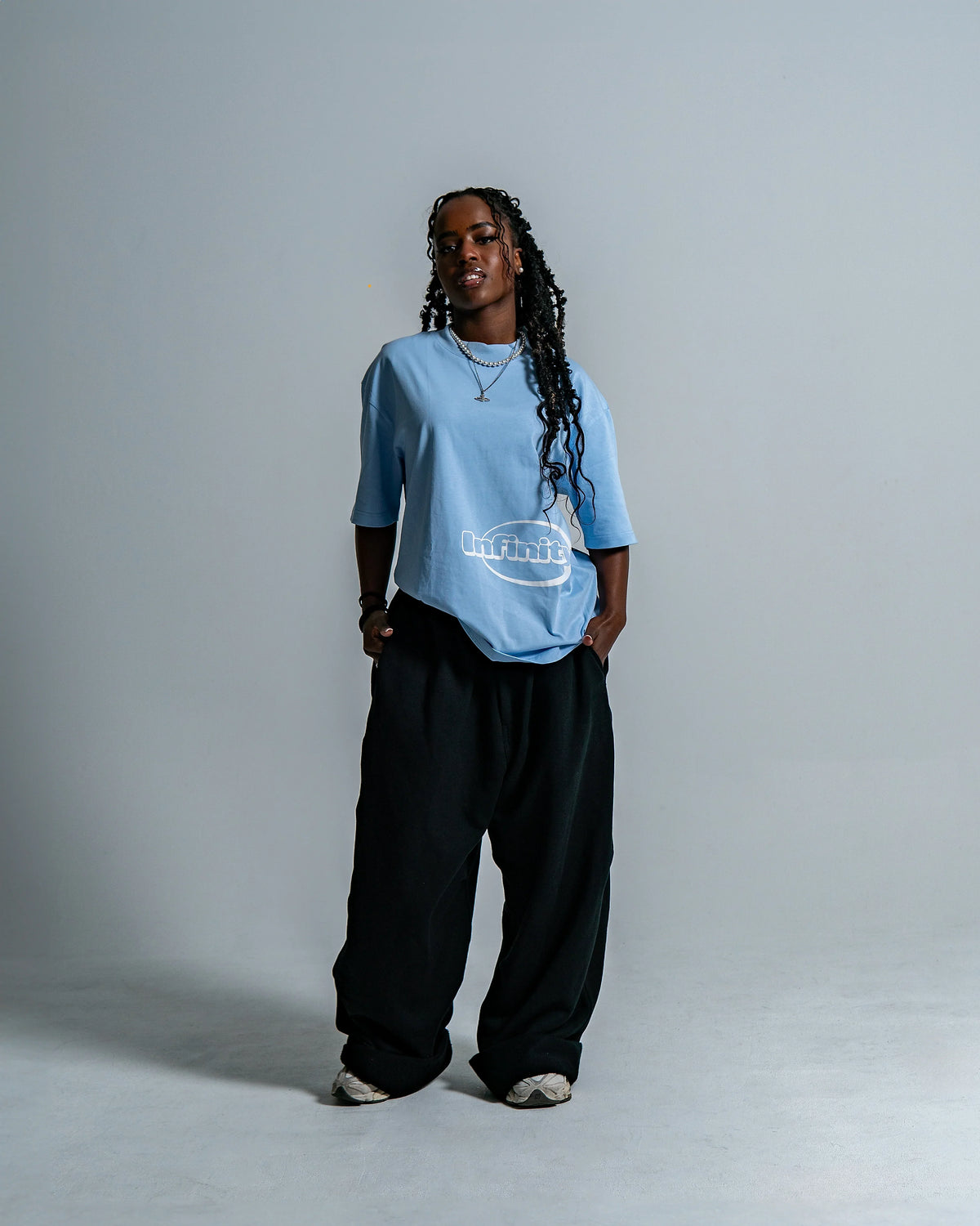 Infinityy Trust no one Babyblue T-Shirt
