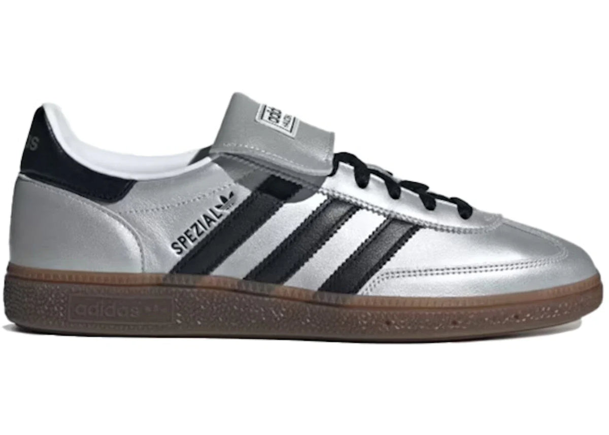 adidas Handball Spezial Silver Metallic Core Black – adidas – THE LAB CONCEPT CLUB Bienne